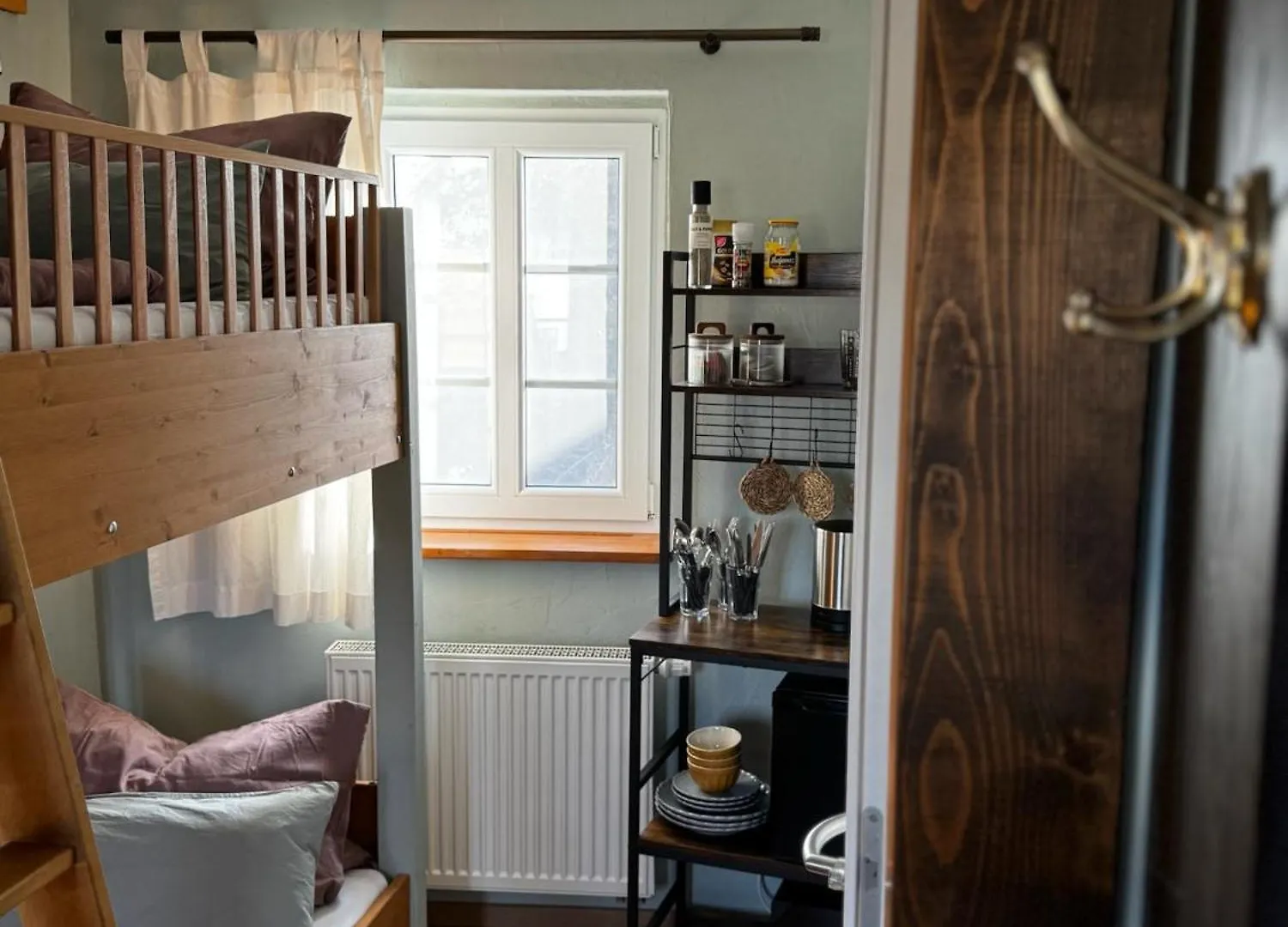 Pension Adele - Ruhig, Direkt Am Elberadweg & Badesee Mit Balkon Dresden 0*,  Deutschland
