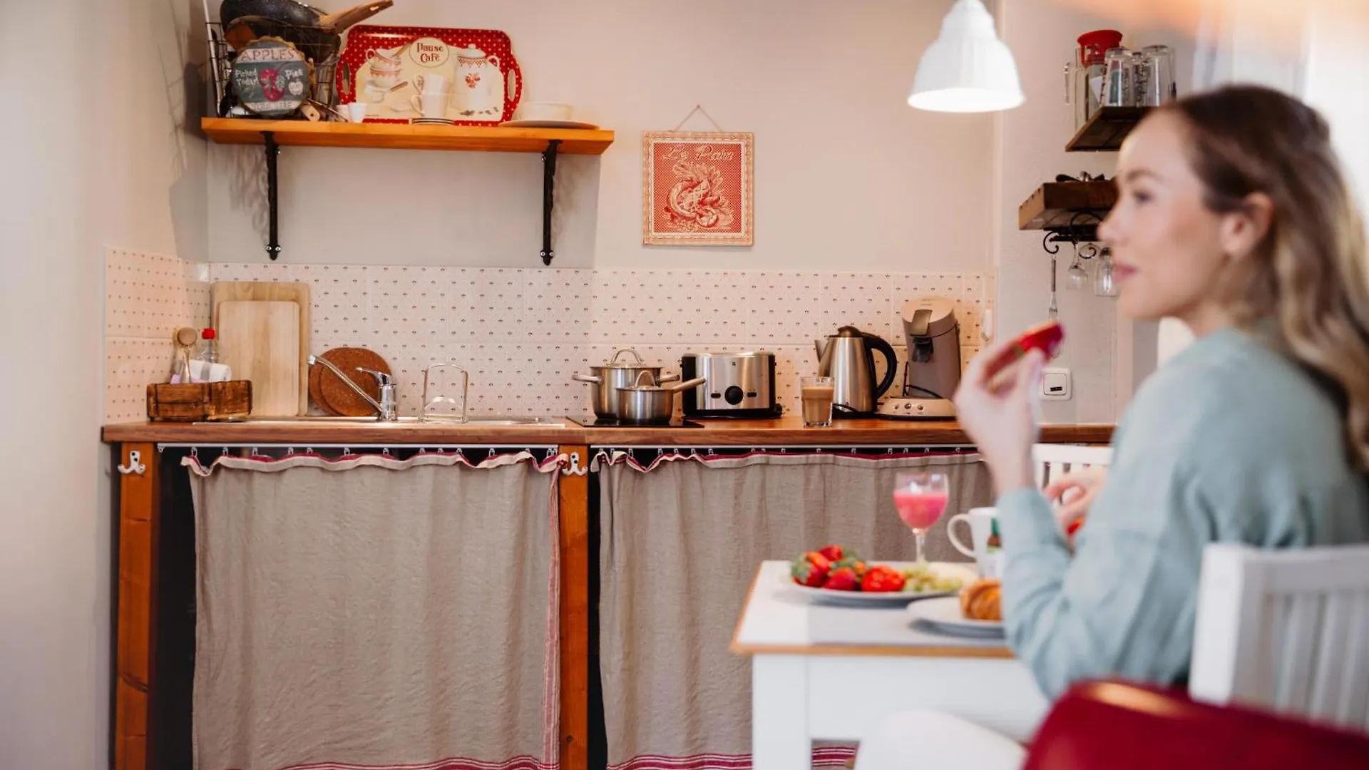 Pension Adele - Ruhig, Direkt Am Elberadweg & Badesee Mit Balkon Dresden Apartment