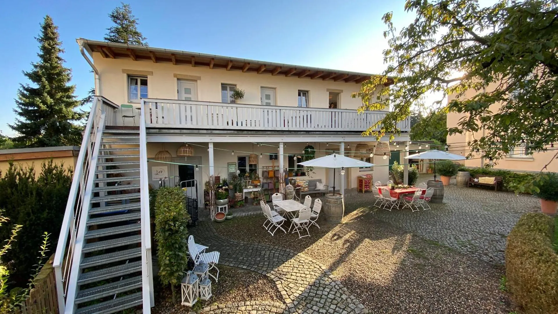Pension Adele - Ruhig, Direkt Am Elberadweg & Badesee Mit Balkon Dresde
